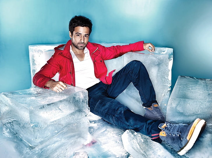 Emraan Hashmi New Pics, men's blue jeans, Male Celebrities, bollywood, HD wallpaper