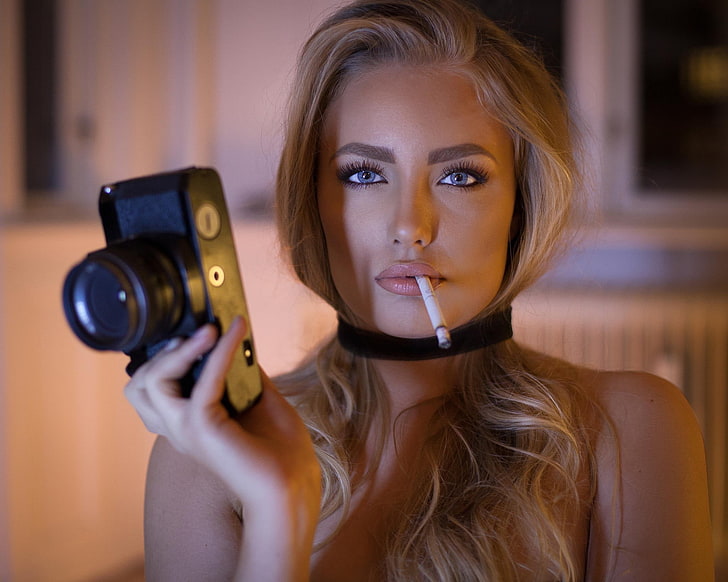 black DSLR camera, girl, photo, model, the camera, blonde, cigarette, HD wallpaper