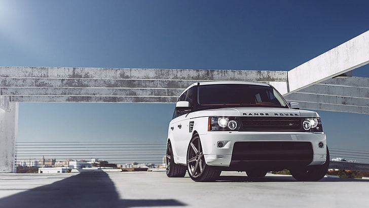 Range Rover, car, SUV, transportation, sky, architecture, mode of transportation, HD wallpaper