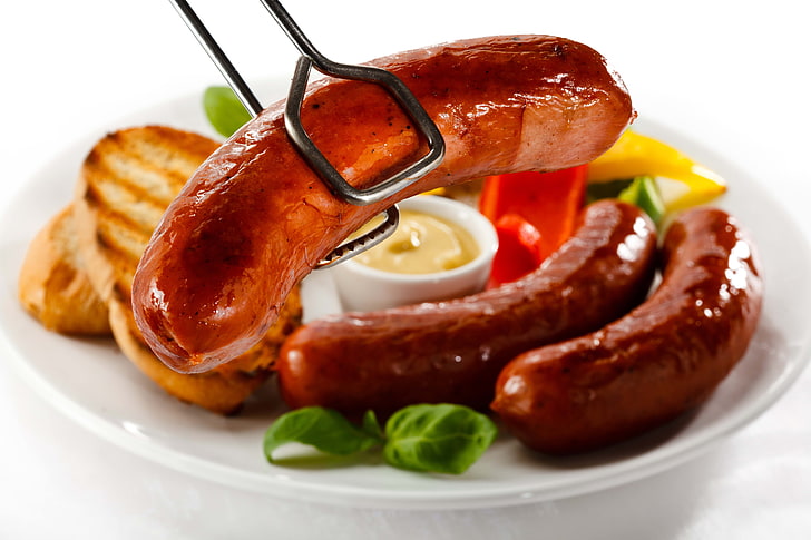 fried hotdog, sausages, plate, white background, food, meat, bratwurst