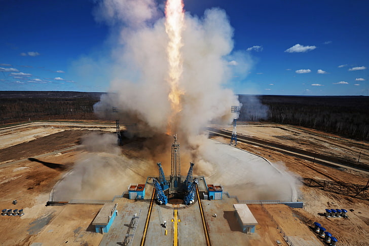 Roscosmos, Vostochny Cosmodrome, sky, smoke - physical structure, HD wallpaper