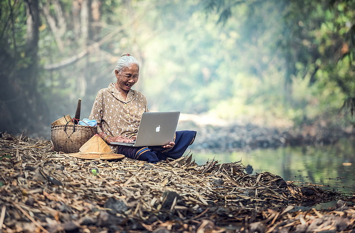 old people, forest, mac book, computer, sitting, laptop, using laptop