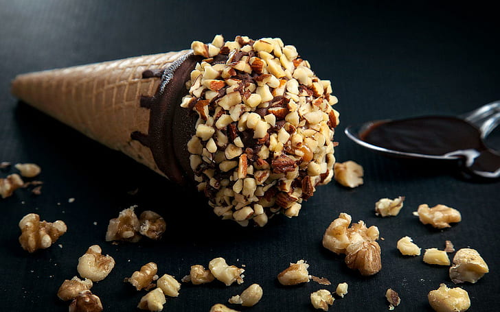 Almonds ice cream, peanut chocolate ice cream, photography, 1920x1200