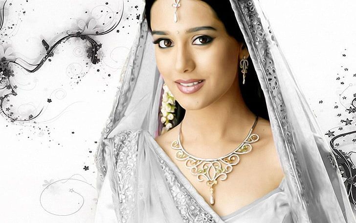 Amrita Rao In White Saree, women's white floral wedding gown