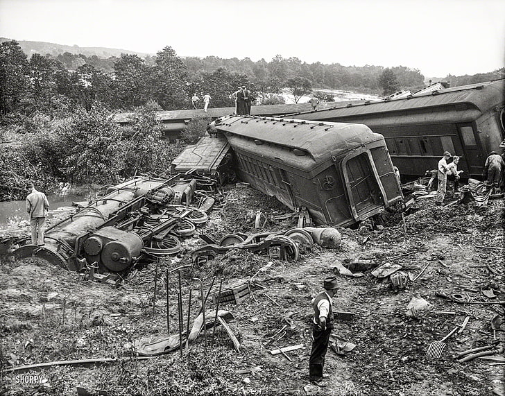 wrecked trains, monochrome, steam locomotive, crash, transportation