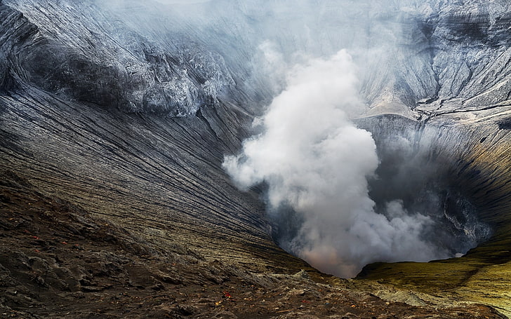 nature, landscape, crater, volcano, Mount Bromo, Indonesia, HD wallpaper