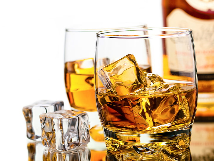 two clear drinking glasses, ice, cubes, bottle, whiskey, alcohol, HD wallpaper