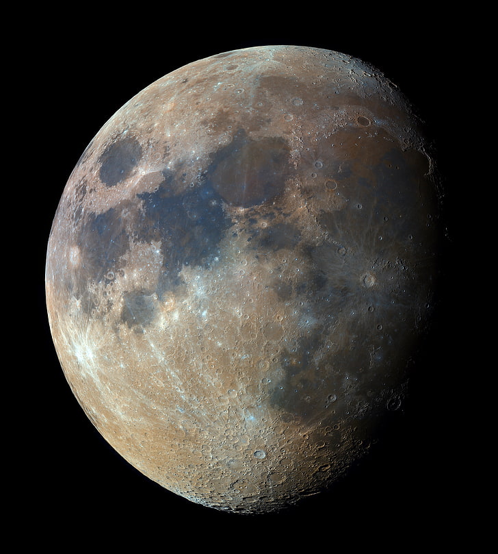 Amateur, Bartosz Wojczyński, black background, Detailed, Moon