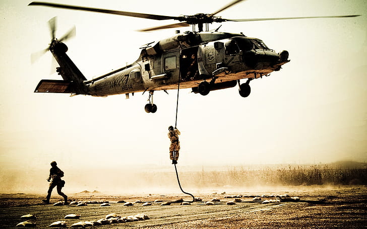 Military Helicopters, Sikorsky UH-60 Black Hawk