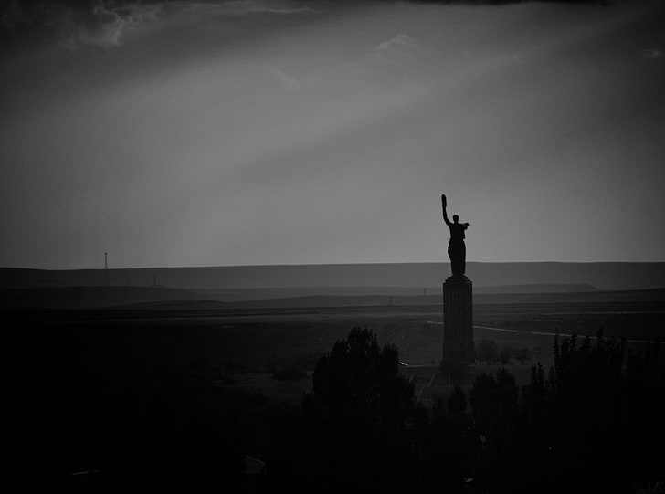 Armenia, Gyumri, man statue, Black and White, City, Dark, Silhouette, HD wallpaper