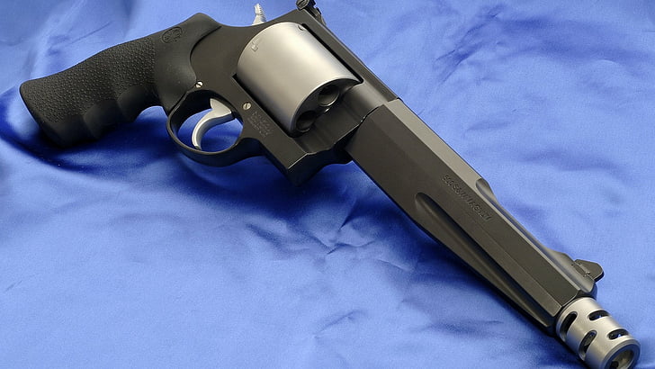 Weapons, Smith & Wesson 500 Magnum Revolver, blue, gun, HD wallpaper