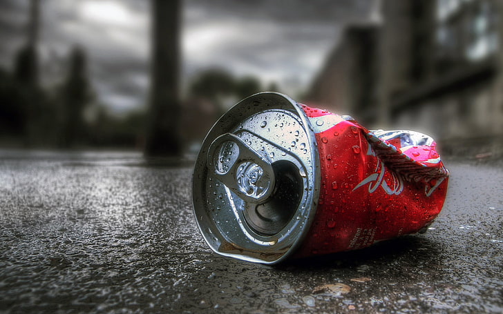 squeeze Coca-Cola can on gray concrete road close-up photography, HD wallpaper