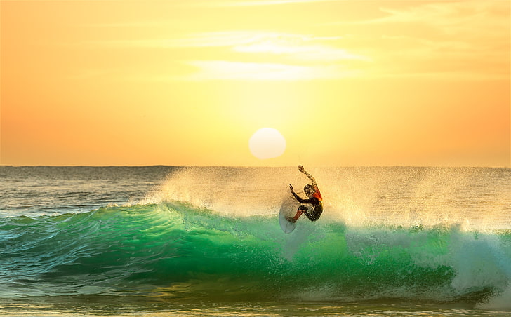 white surfboard, tropical, sea, surfing, waves, Sun, water, horizon over water, HD wallpaper