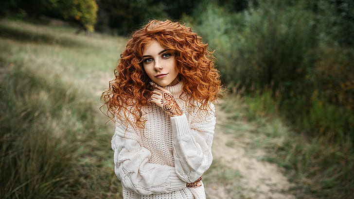 Igor Kondukov, women, redhead, long hair, curly hair, looking at viewer