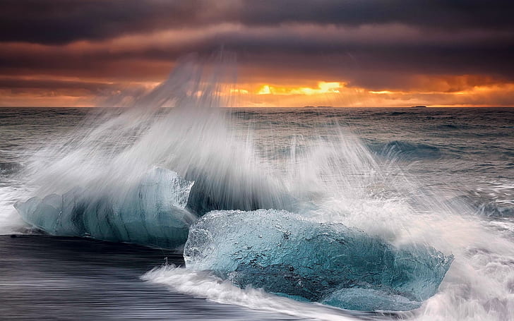 Iceland, morning, beach, ice, waves, splashing, sea