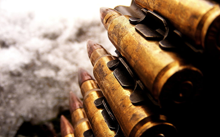 .308, ammunition, ammobelt, war, metal, close-up, selective focus, HD wallpaper