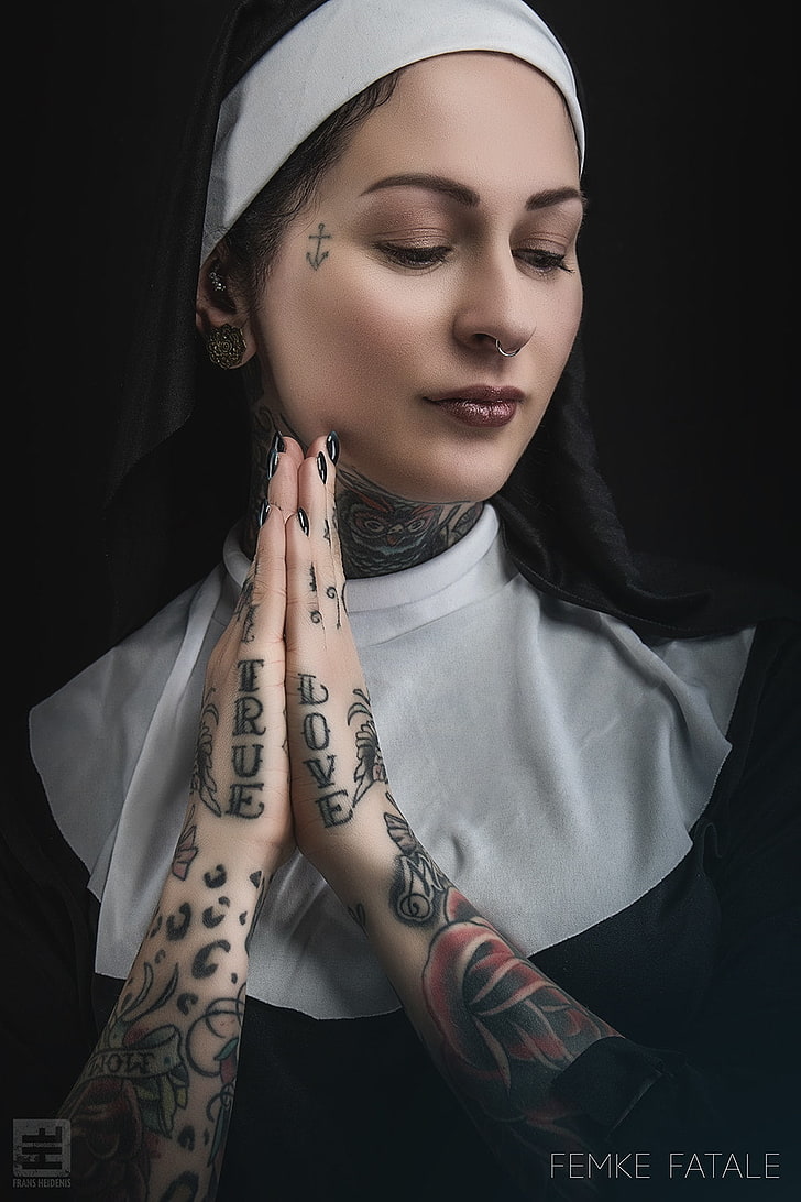 HD wallpaper: tattoo, nuns, 500px, women, model, nose rings, young adult |  Wallpaper Flare
