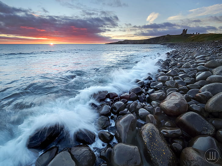 sea waves on rocks, dunstanburgh, dunstanburgh, Sunrise, Dunstanburgh Castle, HD wallpaper