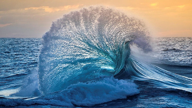 sea waves wallpaper