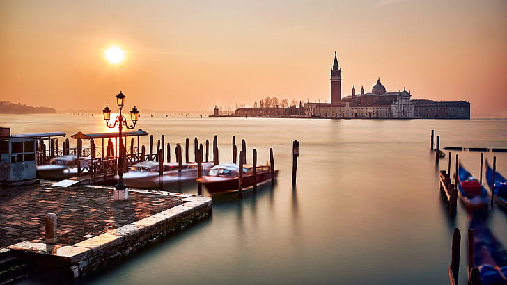 Venice Italy Piazza San Marco Sunset Orange Sky Sea Water Boats Gonodola’s Landscape Photography Hd Wallpapers For Desktop 3840×2160