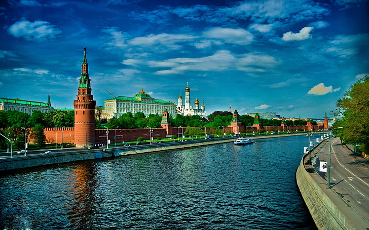 white cruise ship, moscow, russia, red square, sky, river, architecture