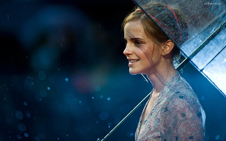 Emma Watson, umbrella, actress, women, celebrity, smiling, one person