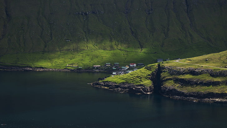 green island near body of water, nature, landscape, sea, cliff, HD wallpaper