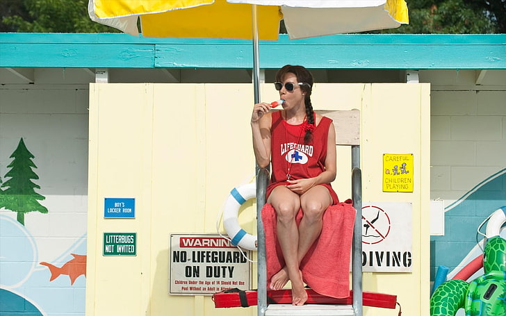 Aubrey Plaza, women, popsicle, one person, front view, sitting