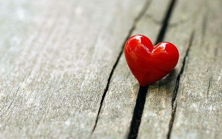 Heart on wooden slats, red heart, love, HD wallpaper
