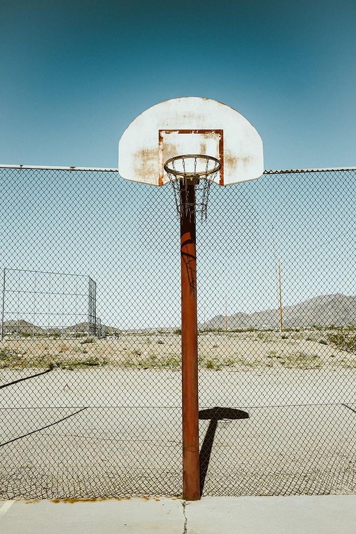 basketball court, old, grid, fence, basketball - sport, sky, HD wallpaper