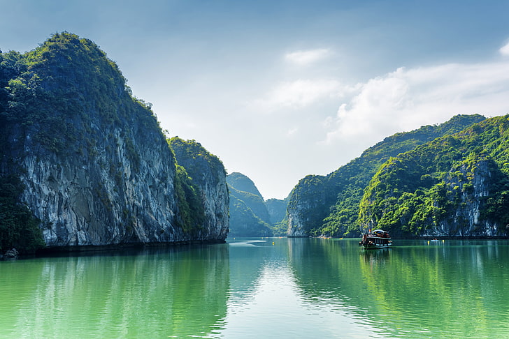 Ha Long Bay, Vietnam, Nature, Sea, Rock, Halong Bay, water, beauty in nature, HD wallpaper