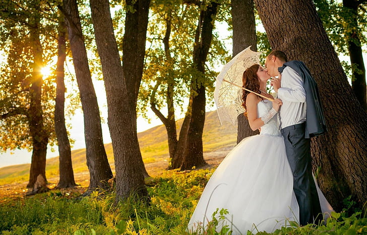 HD wallpaper: ?Love Under The Tree?, couple, wedding, romantic, sunlight,  nature | Wallpaper Flare