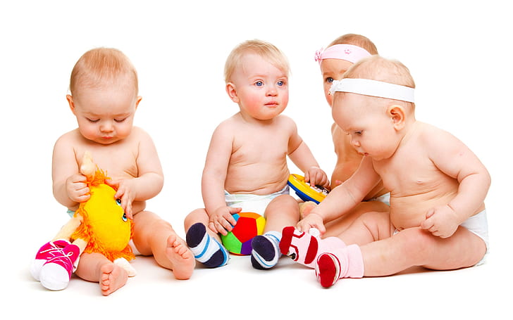 Babies play with toys, Baby, HD wallpaper