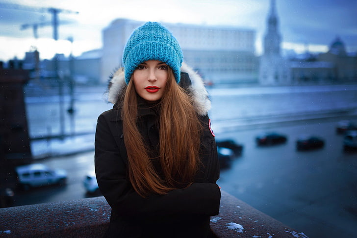 women outdoors, hat, lipstick, woolly hat, long hair, snow, HD wallpaper