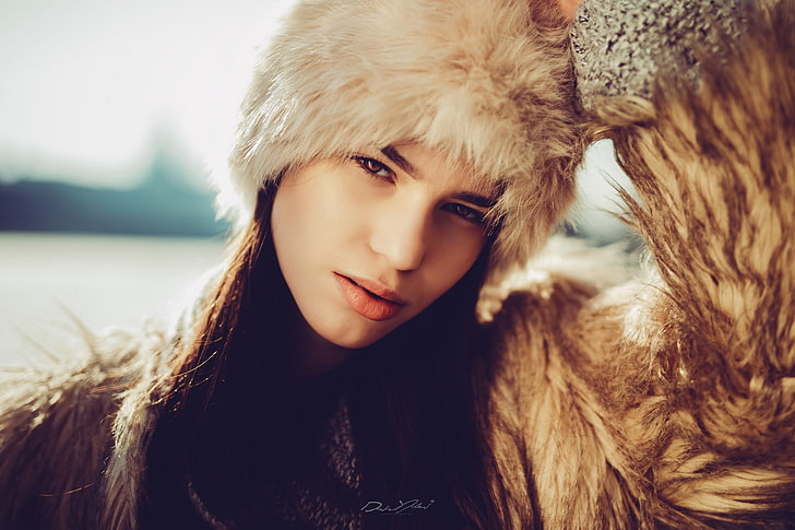 women, portrait, women outdoors, fur, depth of field, David Milev, HD wallpaper