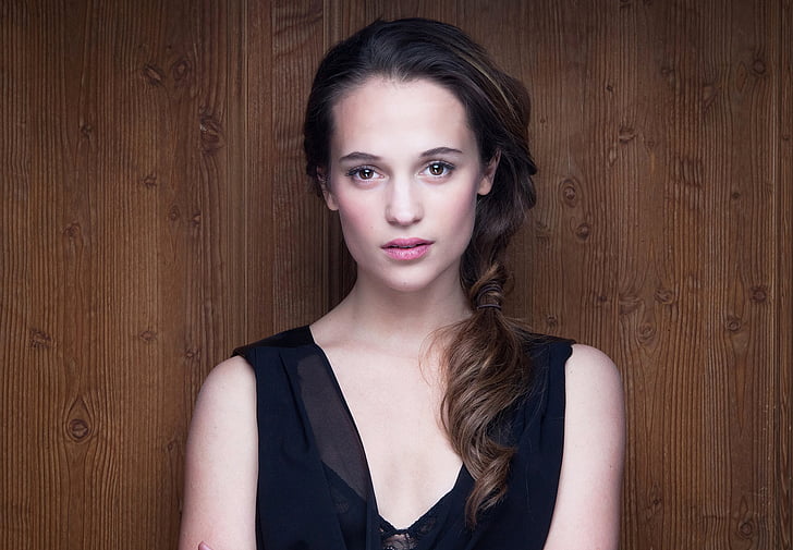 Alicia Vikander, portrait, front view, young adult, looking at camera