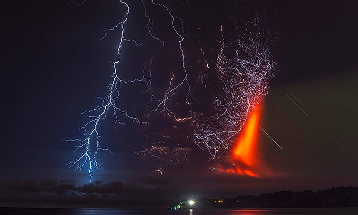 lightning and volcano wallpaper, Calbuco Volcano, eruptions, Chile