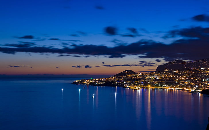 Funchal Bay, blue, cityscape, lights, madeiraislandportugal, ocean, HD wallpaper