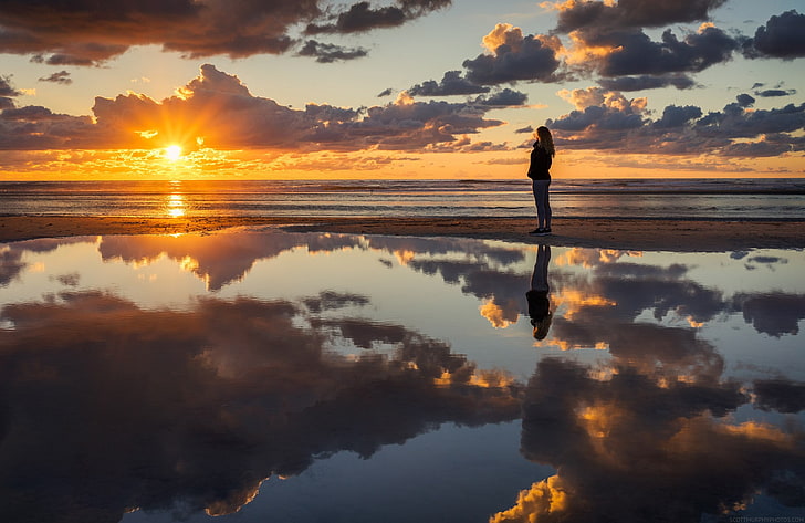 photography, people, reflection, sunrise, clouds, coast, sunset, HD wallpaper
