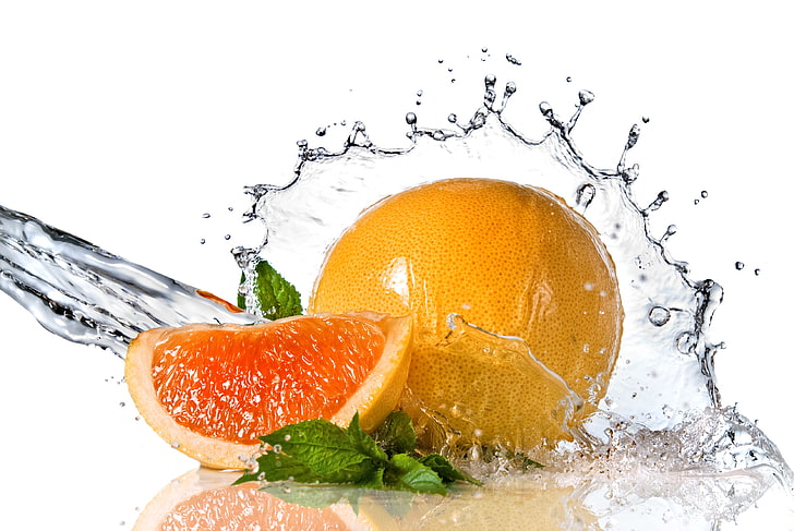 orange fruit, water, squirt, freshness, slice, leaves, mint, splashing