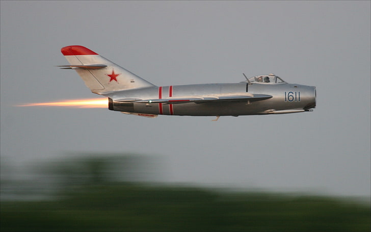 aviation-speed-technique-the-mig-15-wall