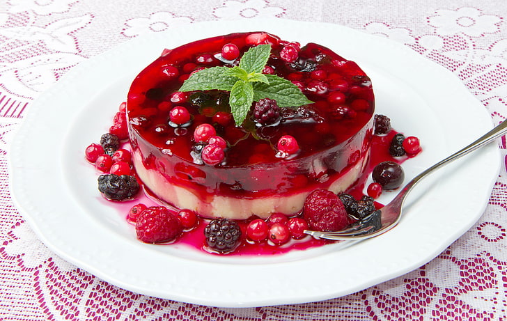 red berries cake, jelly, dessert, raspberries, blackberries, fruit, HD wallpaper