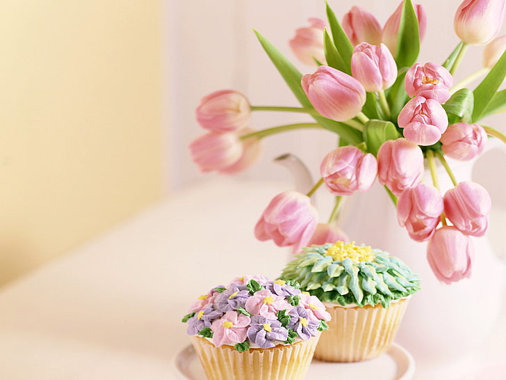 pink tulip flowers centerpiece, cake, pastry, cupcake, pink Color, HD wallpaper