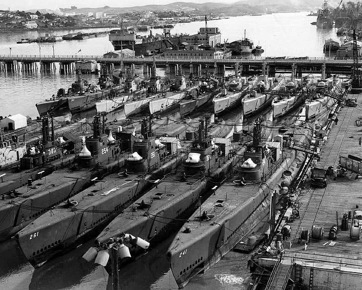 black and gray car engine bay, submarine, dock, vintage, military, HD wallpaper