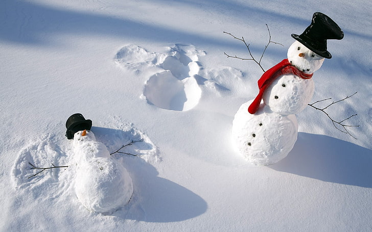 two snowmans on snow, nature, winter, shadow, top hat, scarf, HD wallpaper