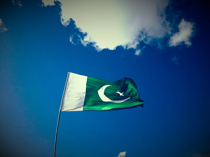 Pakistan flag 1080P, 2K, 4K, 5K HD wallpapers free download | Wallpaper  Flare