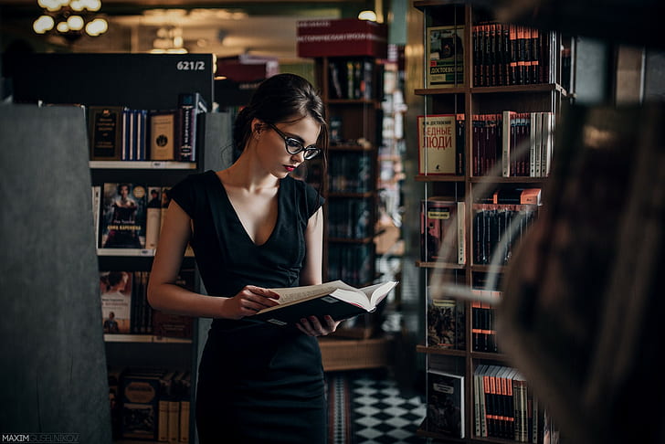 women with glasses, books, library, black dress, Oktyabrina Maximova
