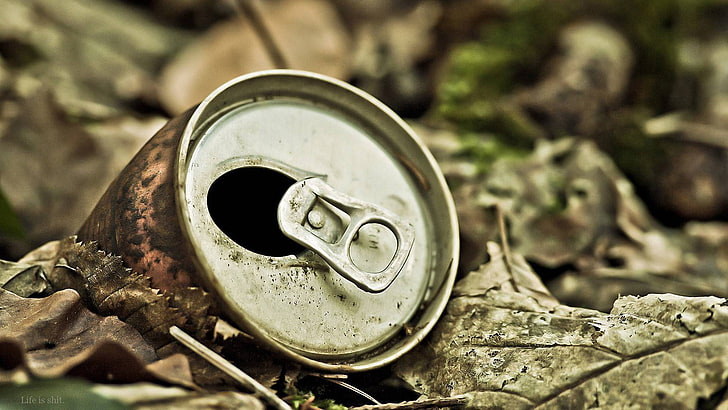 can, metal, close-up, focus on foreground, no people, abandoned