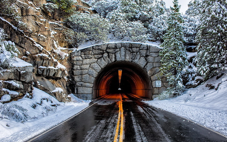 gray concrete tunnel, winter, road, trees, snow, road sign, rocks, HD wallpaper