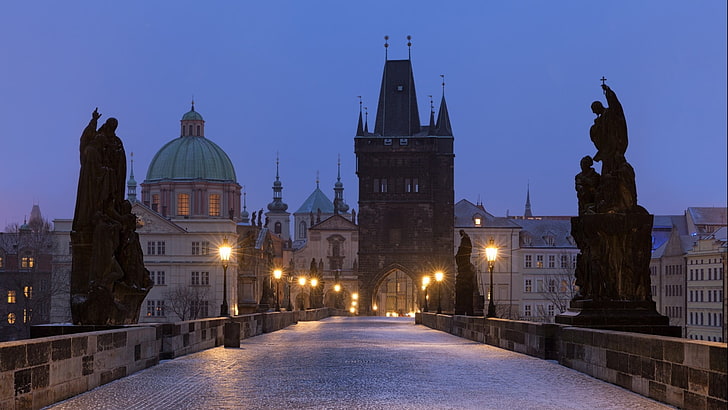 Charles Bridge, Prague, cityscape, architecture, old building
